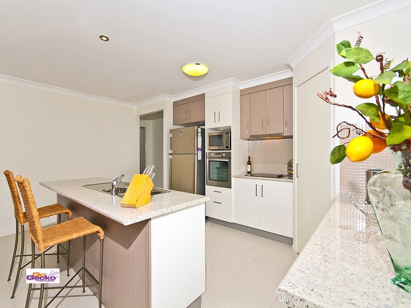 118 School Road, Wynnum West QLD 4178