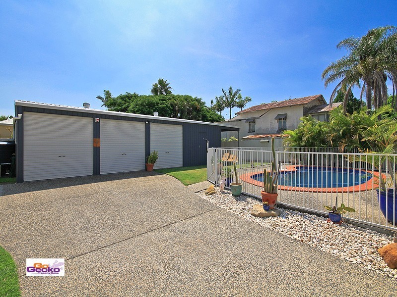 42 Emsworth Street, Wynnum QLD 4178