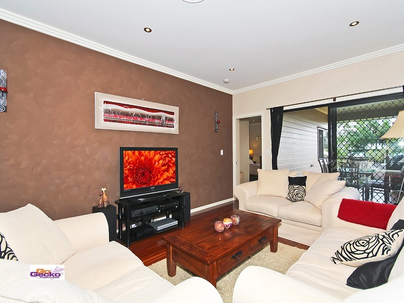 11 Radius Street, Wynnum QLD 4178