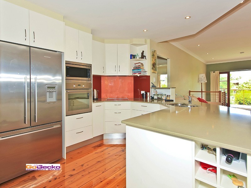 69 Selina Street, Wynnum QLD 4178