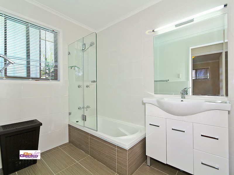 31 Barramundi Street, Manly West QLD 4179