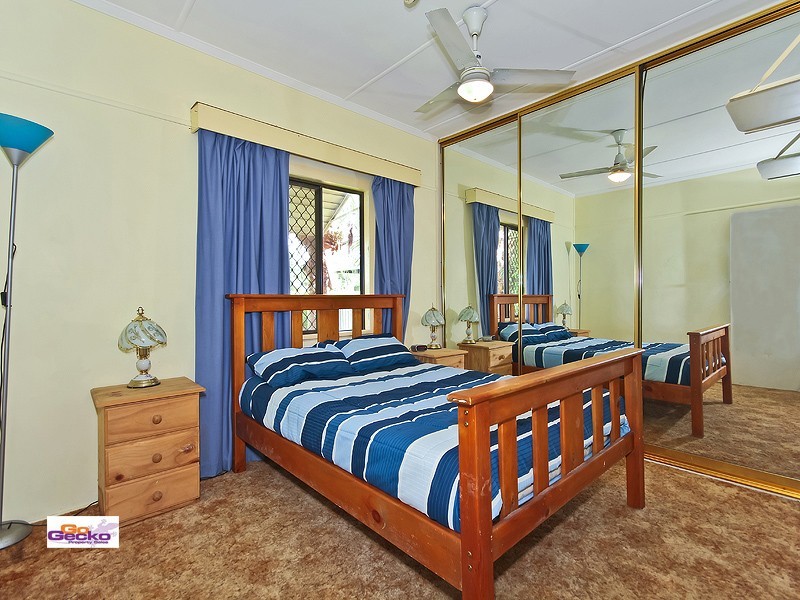 32 Youngs Road, Hemmant QLD 4174