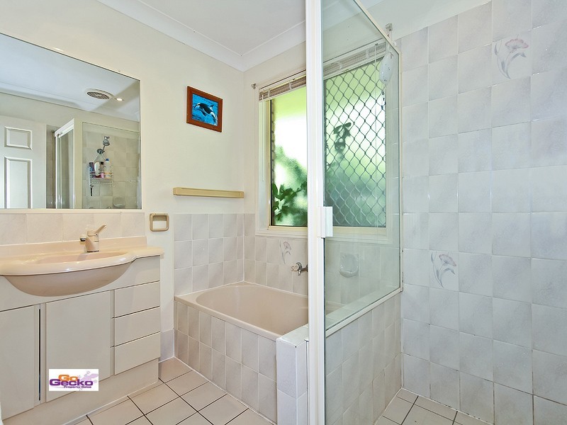 15 Constellation Way, Wynnum QLD 4178