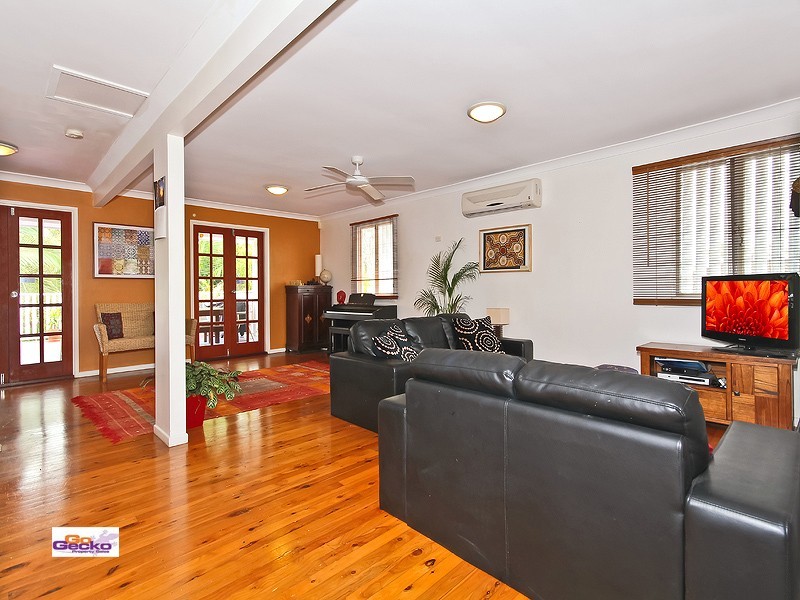 31 Bowering Street, Lota QLD 4179