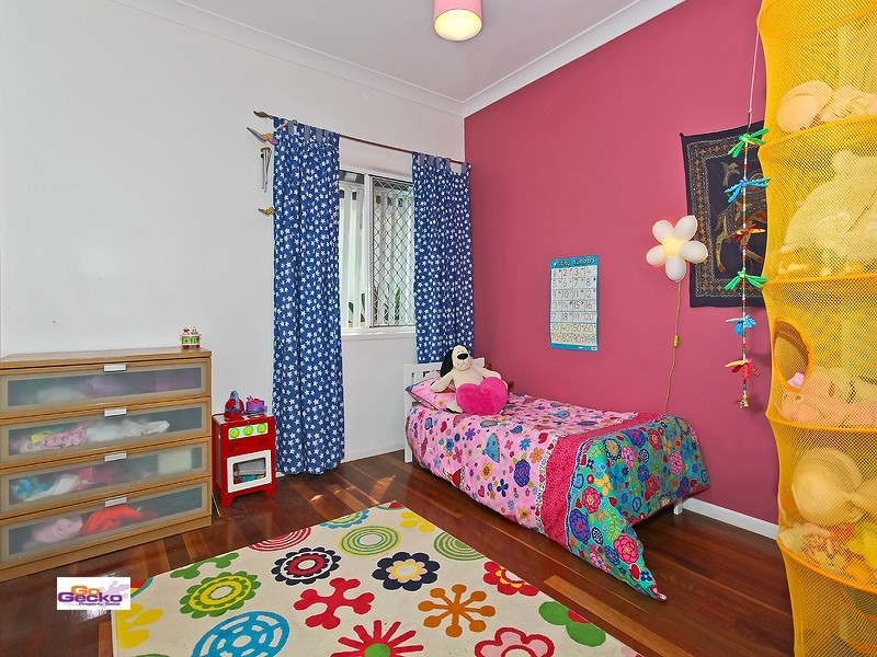 31 Bowering Street, Lota QLD 4179