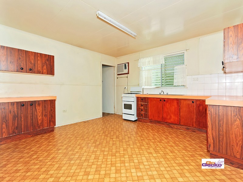 16 Roby Street, Wynnum QLD 4178