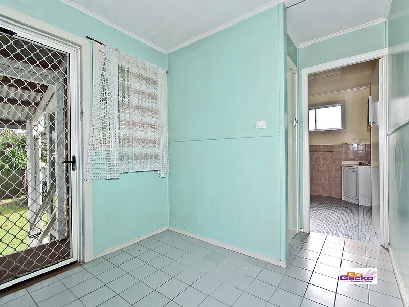 16 Roby Street, Wynnum QLD 4178