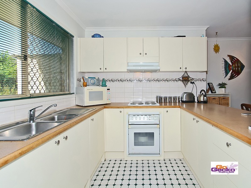 16/7A Copernicus Street, Wynnum West QLD 4178