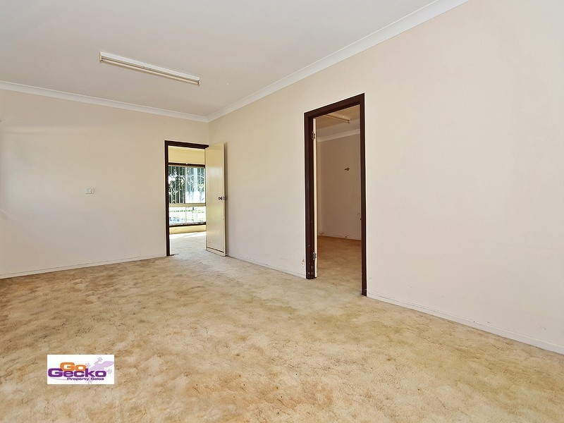 12 Chandos Street, Wynnum QLD 4178