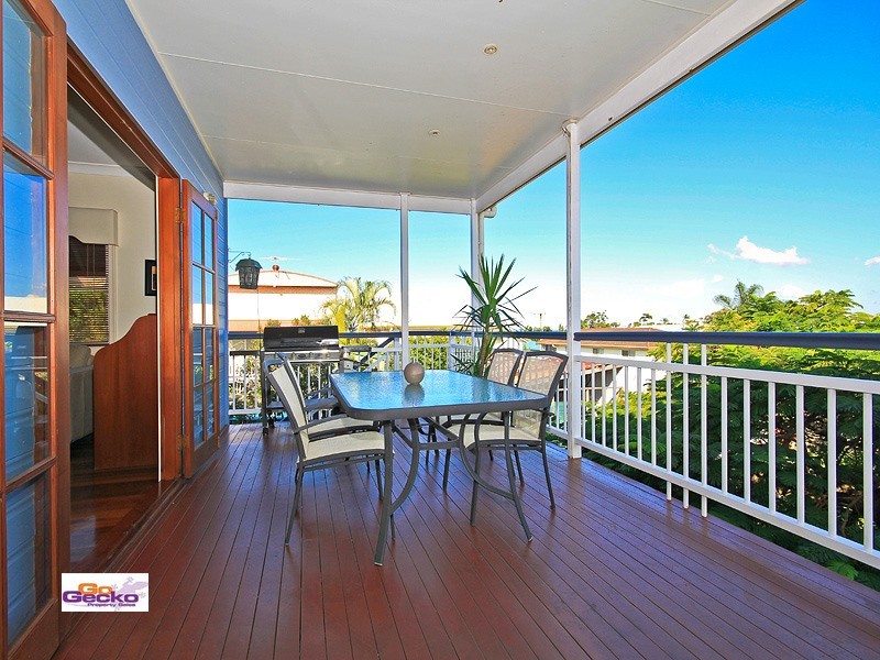 20 Oakley Street, Manly QLD 4179