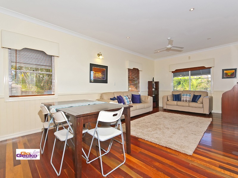 20 Oakley Street, Manly QLD 4179
