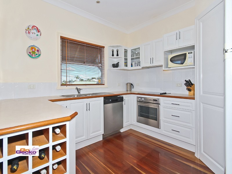 20 Oakley Street, Manly QLD 4179