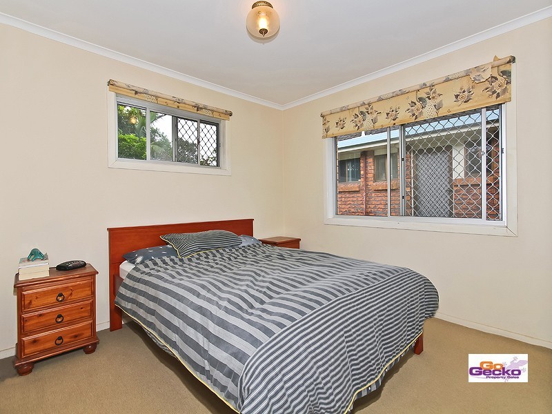 62 West Avenue, Wynnum QLD 4178