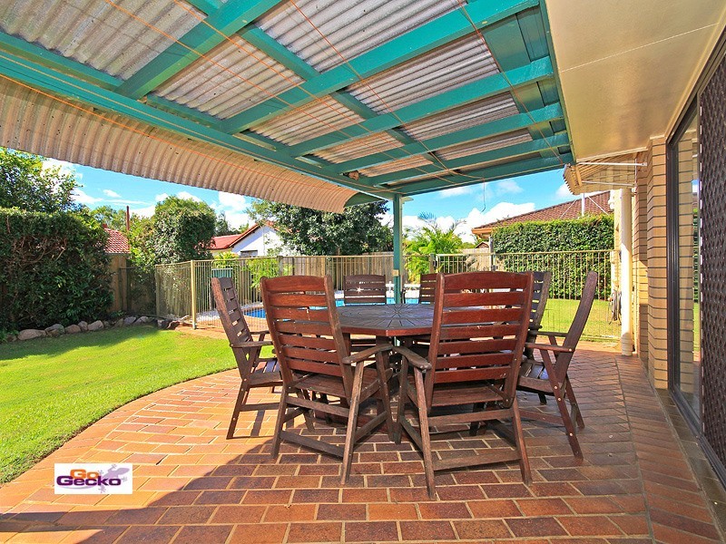 19 Tarwhine Street, Manly West QLD 4179