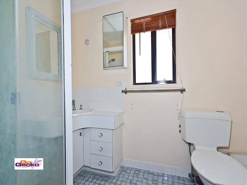 19 Tarwhine Street, Manly West QLD 4179