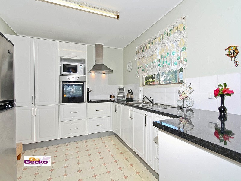 62 Malabar Street, Wynnum West QLD 4178