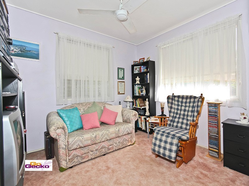 62 Malabar Street, Wynnum West QLD 4178