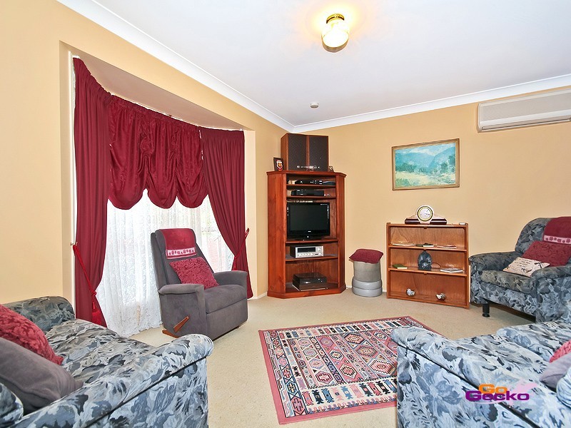 10 Brett Place, Wynnum West QLD 4178