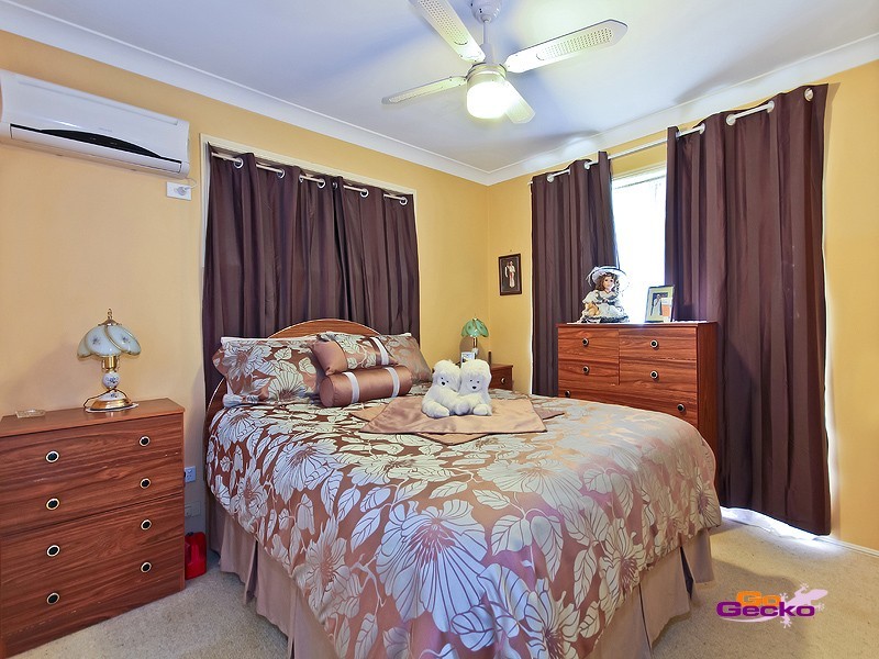 10 Brett Place, Wynnum West QLD 4178