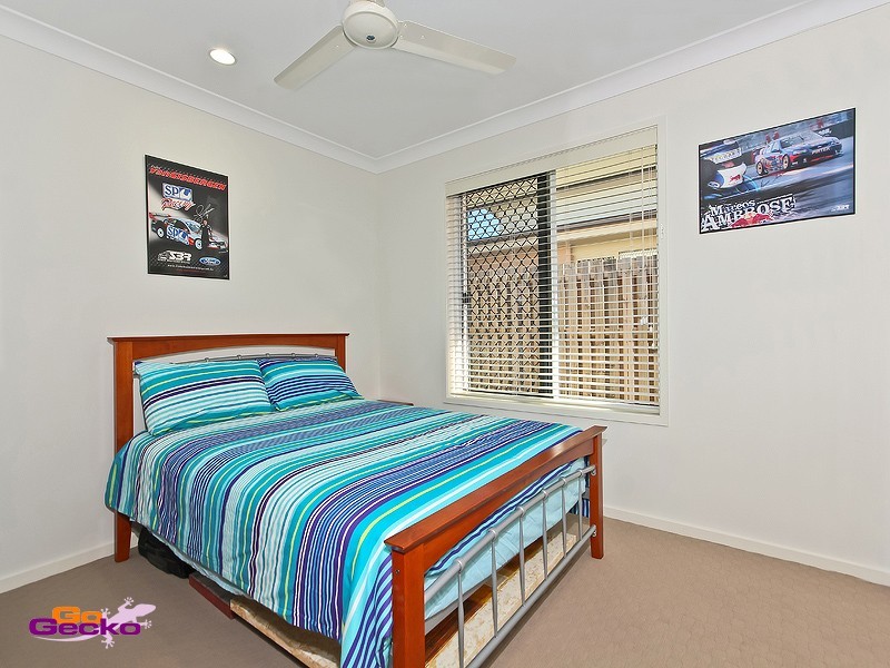 13 Treetop Place, Manly West QLD 4179
