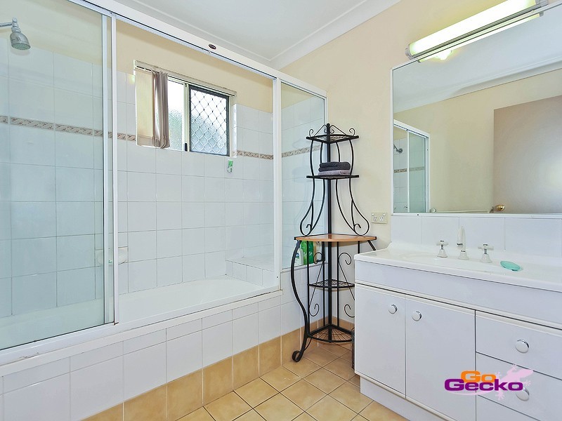 12/11 Trevally Crescent, Manly West QLD 4179