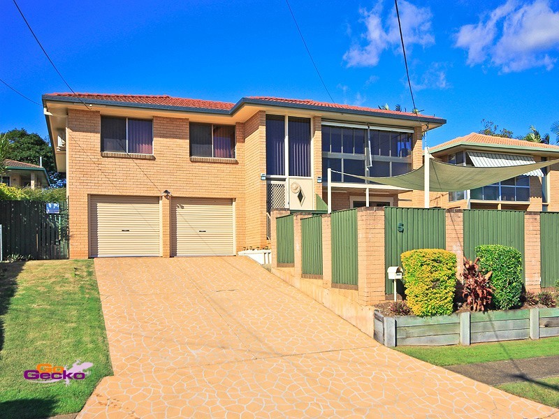 5 Nemarra Street, Wynnum West QLD 4178