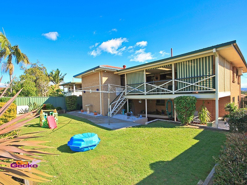 5 Nemarra Street, Wynnum West QLD 4178