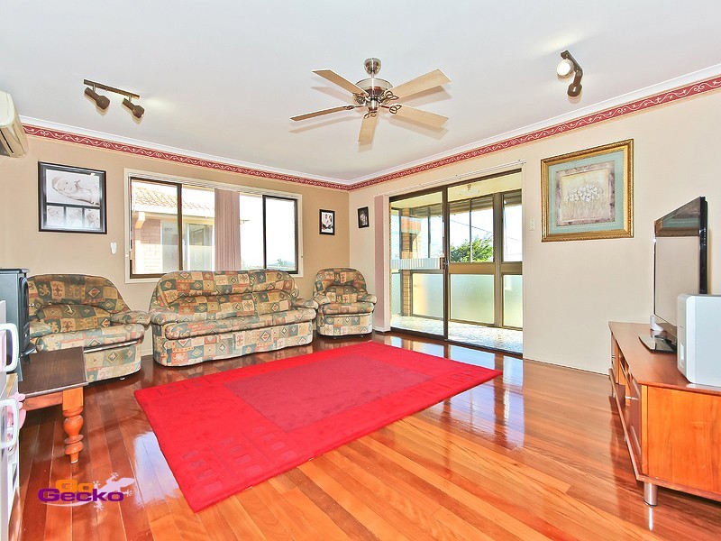 5 Nemarra Street, Wynnum West QLD 4178