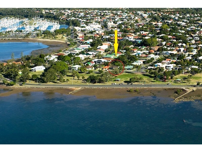 325 Upper Esplanade, Manly QLD 4179