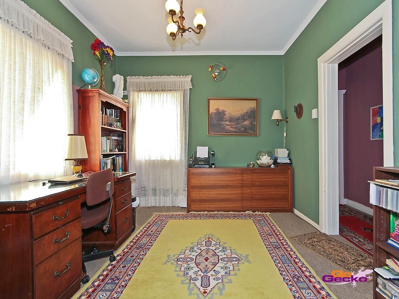 325 Upper Esplanade, Manly QLD 4179