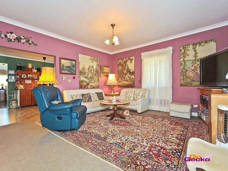 325 Upper Esplanade, Manly QLD 4179