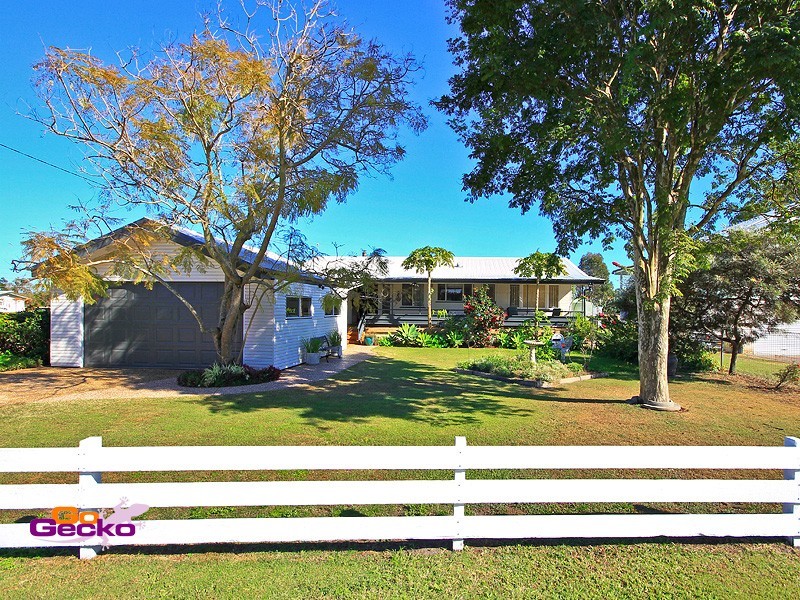 109 Kianawah Road, Wynnum West QLD 4178