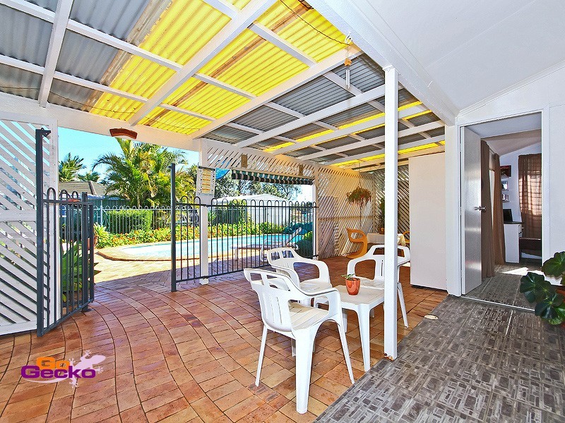 109 Kianawah Road, Wynnum West QLD 4178