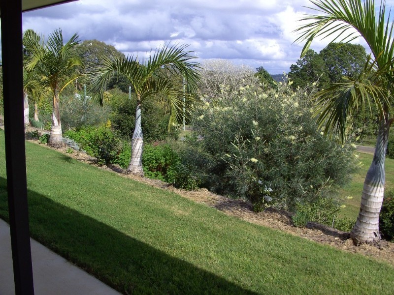 202 Allen Road, Chatsworth QLD 4570