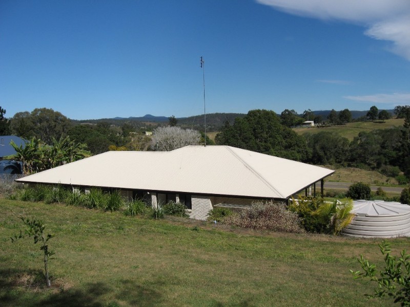 202 Allen Road, Chatsworth QLD 4570
