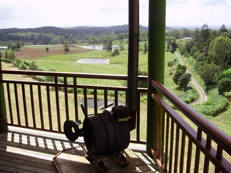 183 Robinson Road, Calico Creek QLD 4570