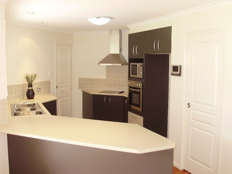 37 McPhail Street, Southside QLD 4570