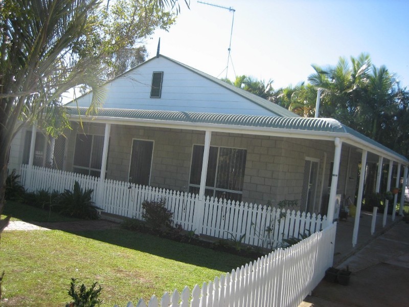 4 Essex Court, Cooloola Cove QLD 4580
