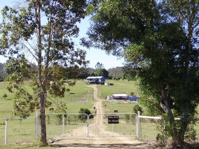 999 Bruce Highway, Kybong QLD 4570