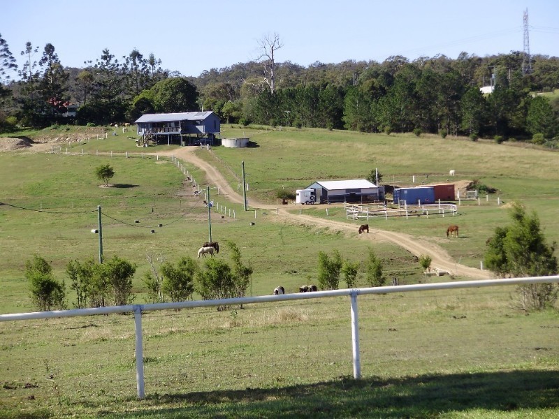 999 Bruce Highway, Kybong QLD 4570