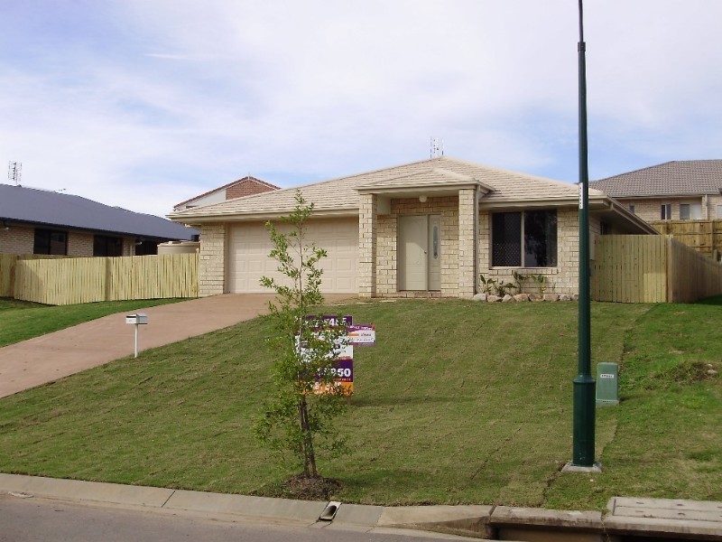 29 Presidential Avenue, Jones Hill QLD 4570