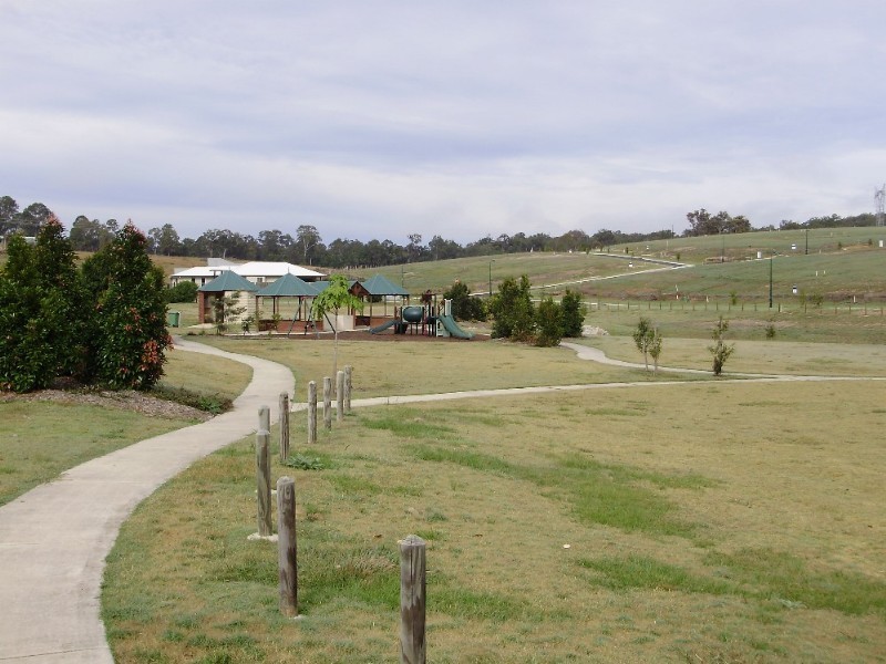 29 Presidential Avenue, Jones Hill QLD 4570