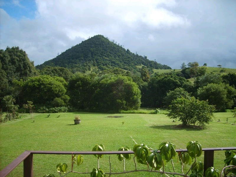 3 Upper Pinbarren Creek Road, Pomona QLD 4568