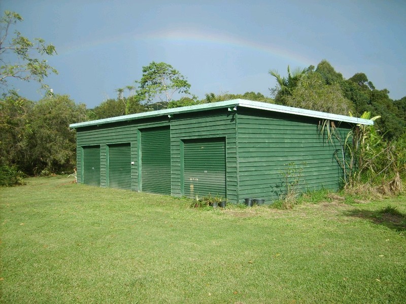 3 Upper Pinbarren Creek Road, Pomona QLD 4568
