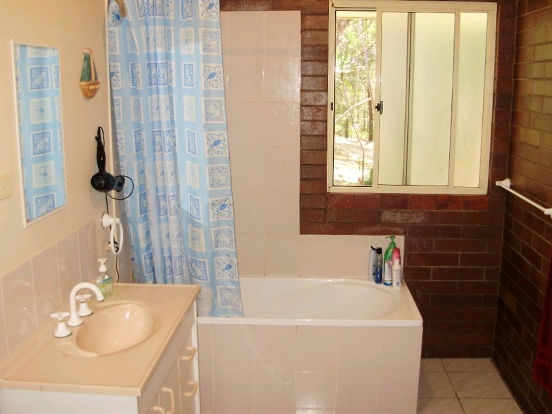 78 Firewheel Road, Pomona QLD 4568