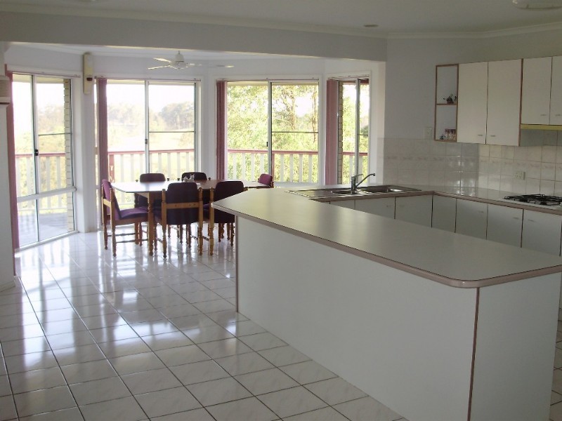 142 Enterprise Road, Veteran QLD 4570