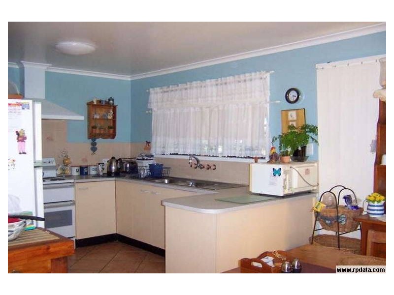 201 Gympie Road, Tin Can Bay QLD 4580