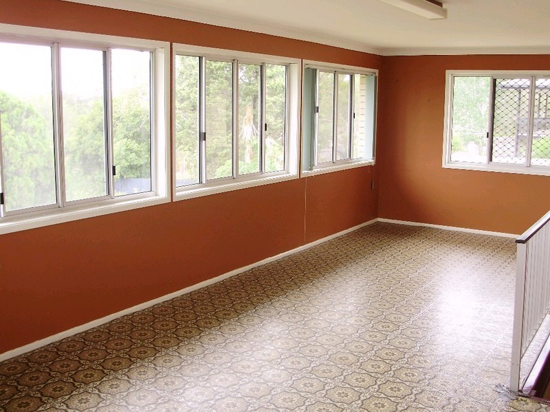 47 Watson Road, Southside QLD 4570