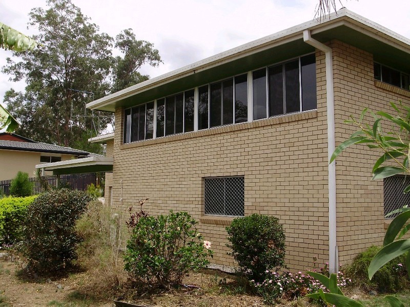 47 Watson Road, Southside QLD 4570