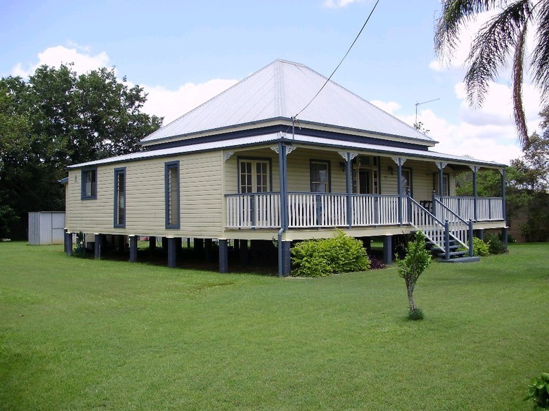 26 Power Road, Southside QLD 4570